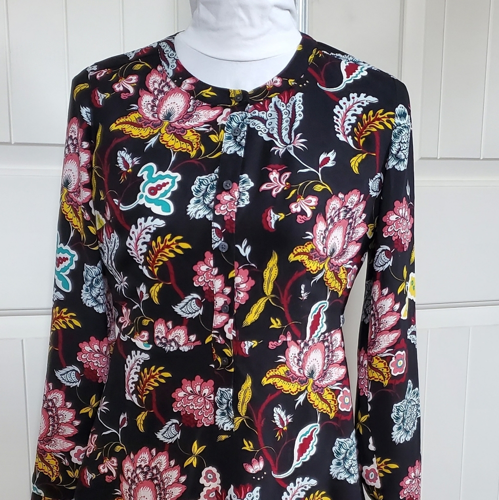 Loft dress - Picture 2 of 2